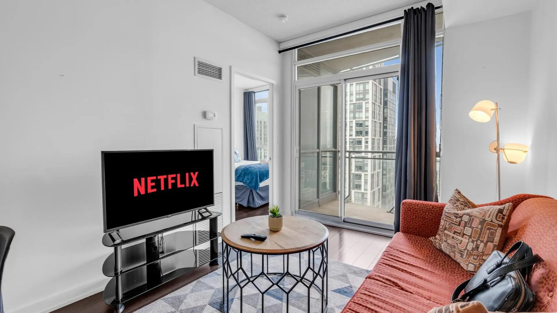 Lejlighed Lake View Suite - 1 Free Parking Toronto